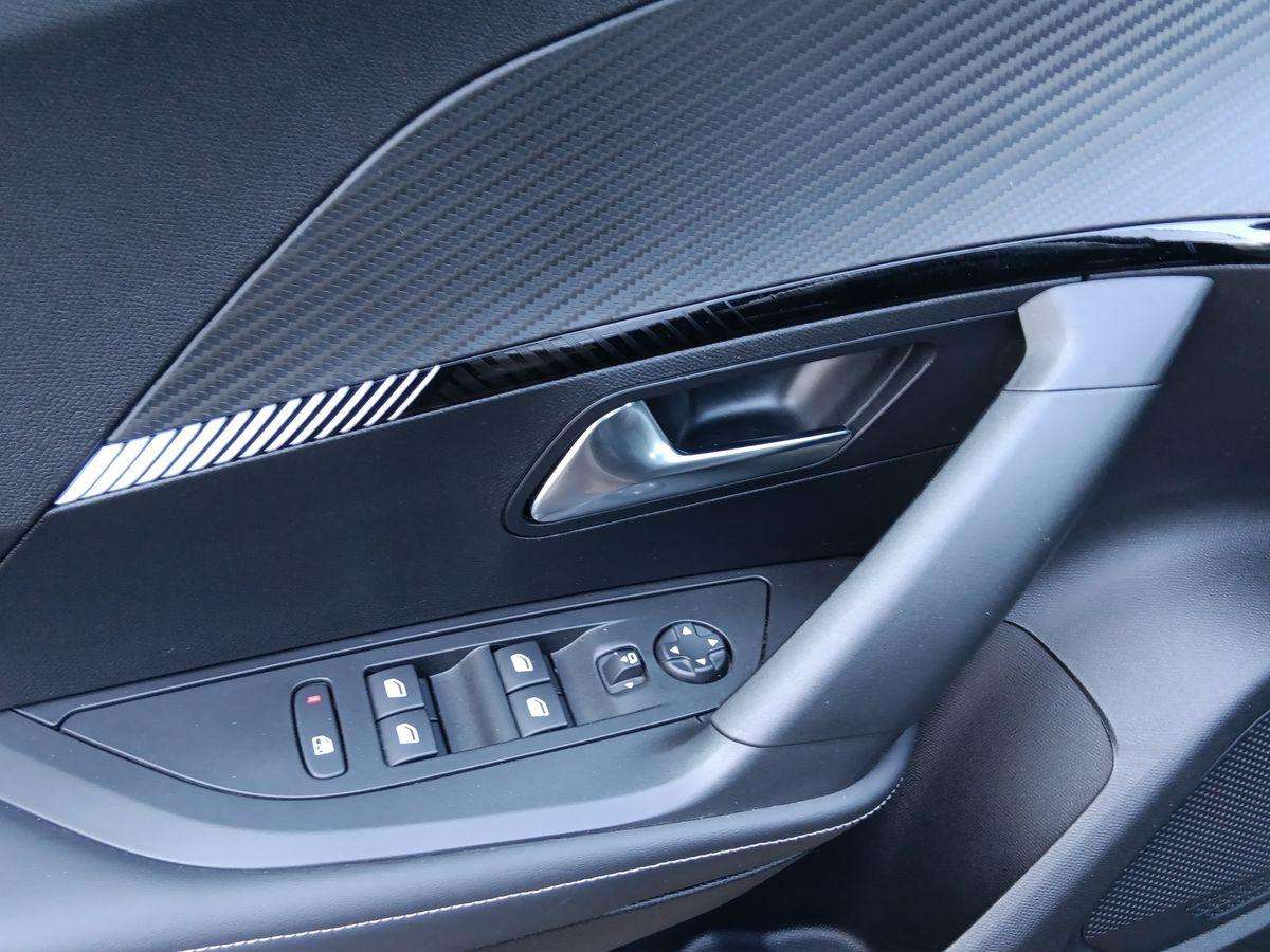 Fahrzeugbild eines Peugeot 2008