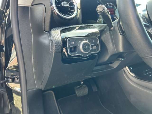 Fahrzeugbild eines Mercedes-Benz B-Klasse