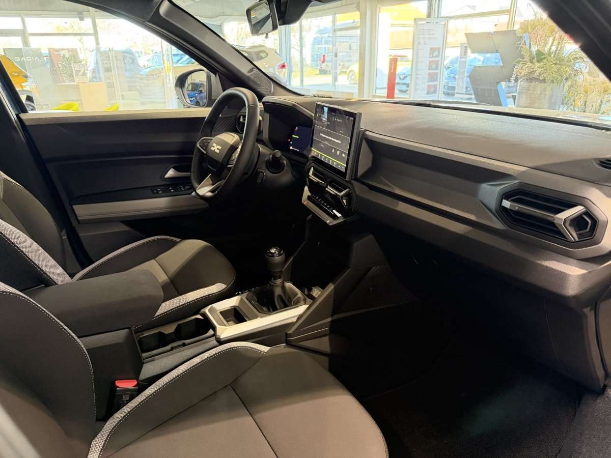 Fahrzeugbild eines Dacia Bigster