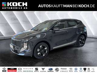 Schräge Frontansicht auf einen Kia Sportage , freigestellt