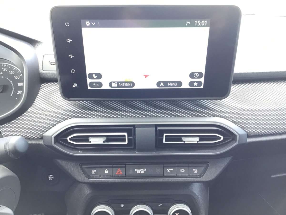 Fahrzeugbild eines Dacia Sandero