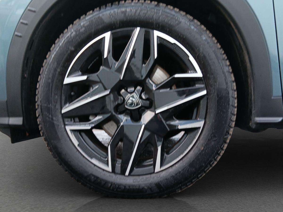 Fahrzeugbild eines Peugeot 5008