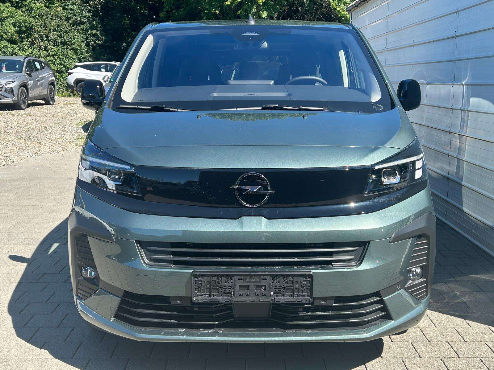 Fahrzeugbild eines Opel Zafira