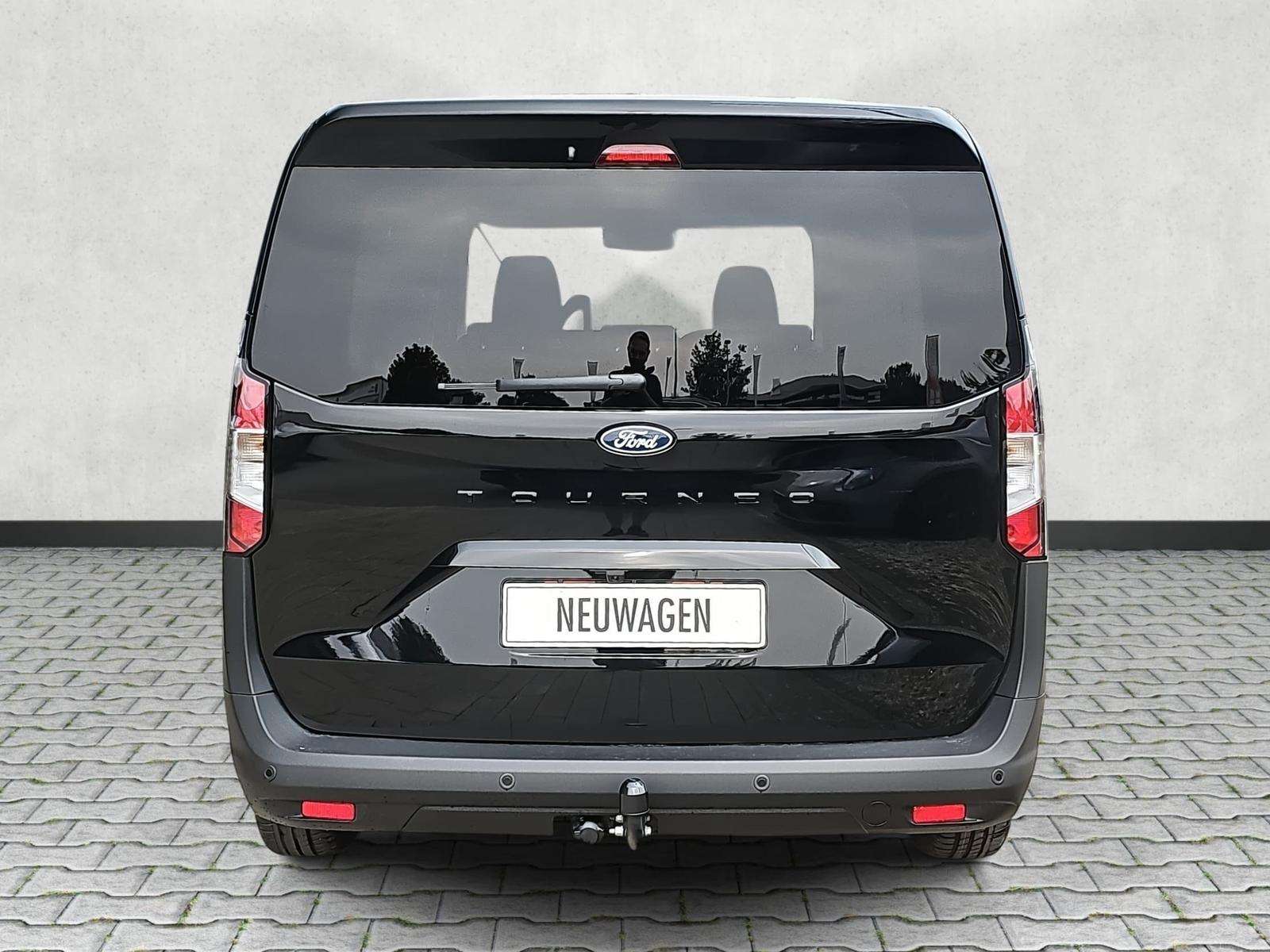 Fahrzeugbild eines Ford Tourneo Courier