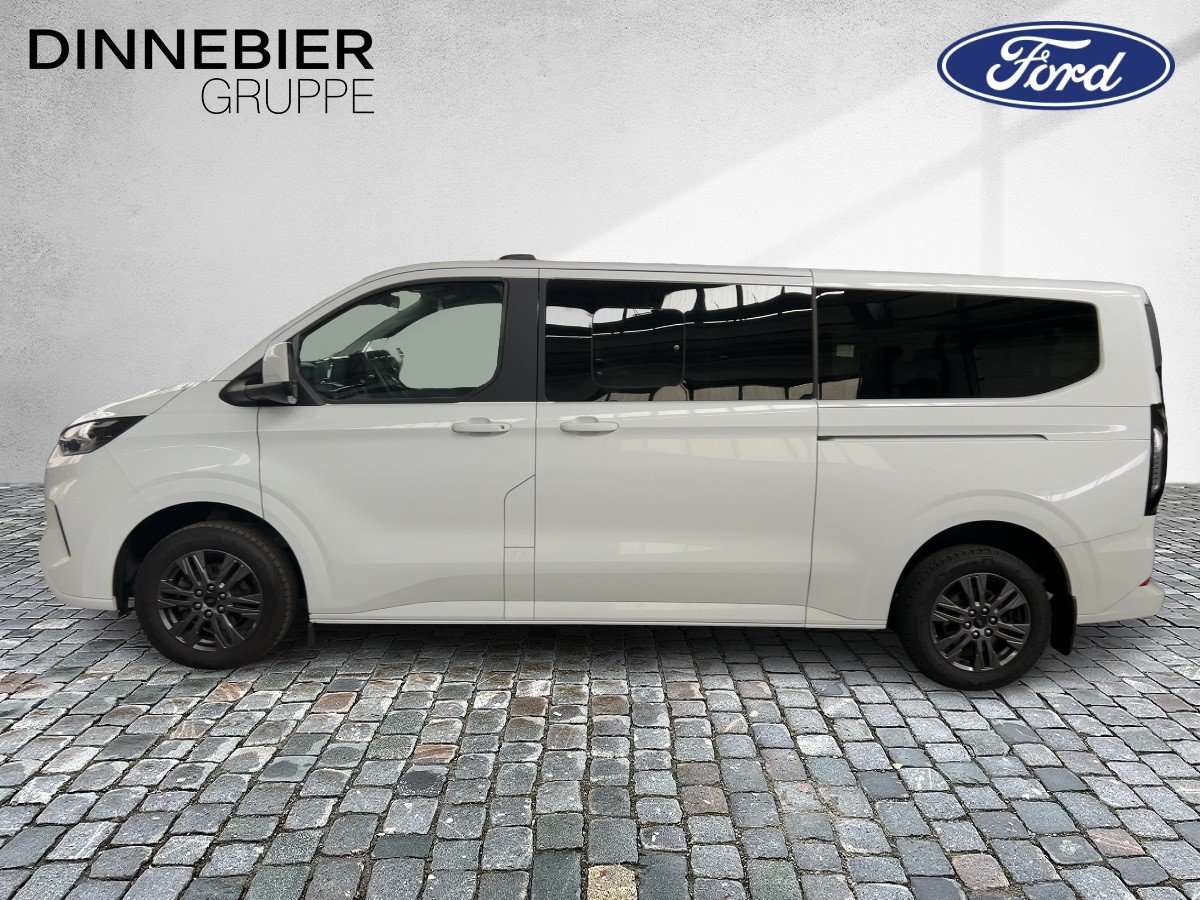 Fahrzeugbild eines Ford Tourneo Custom