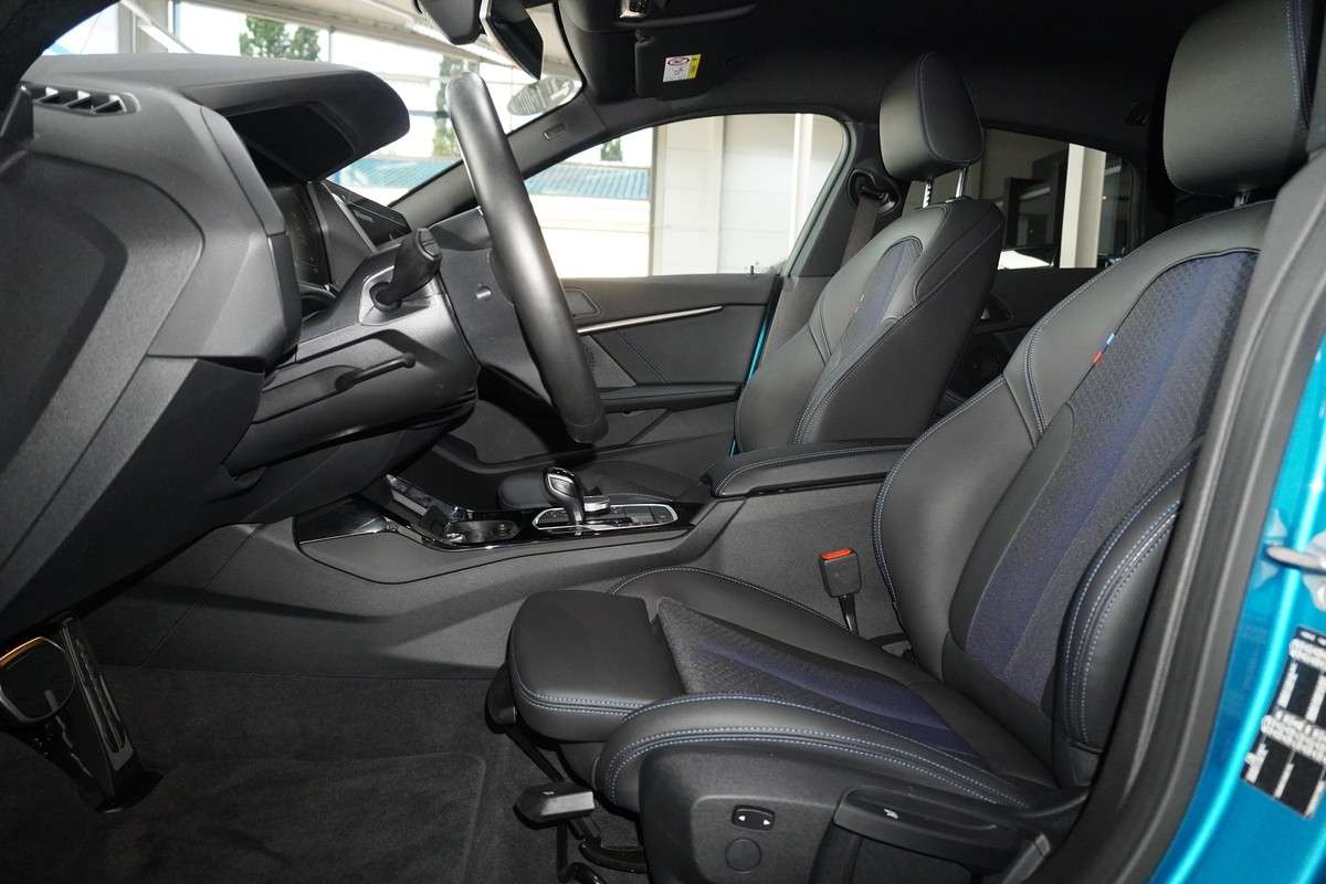 Fahrzeugbild eines BMW 2er-Reihe