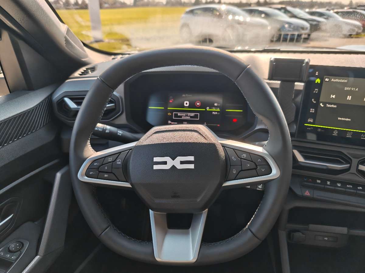 Fahrzeugbild eines Dacia Duster