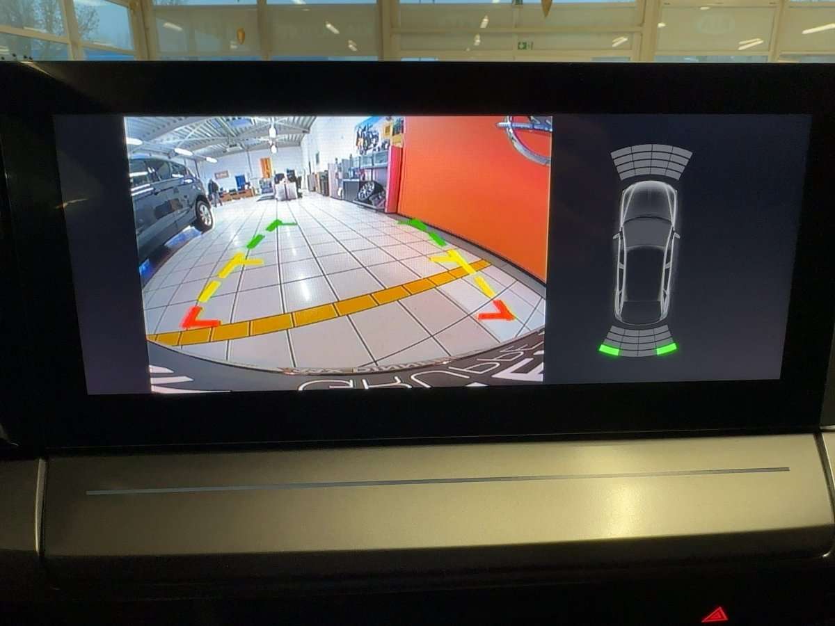 Fahrzeugbild eines Opel Frontera