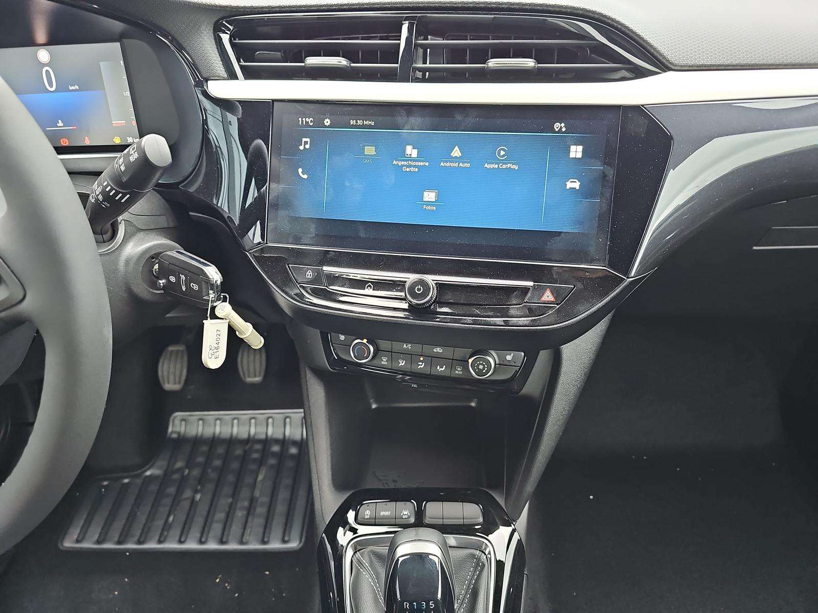 Fahrzeugbild eines Opel Corsa