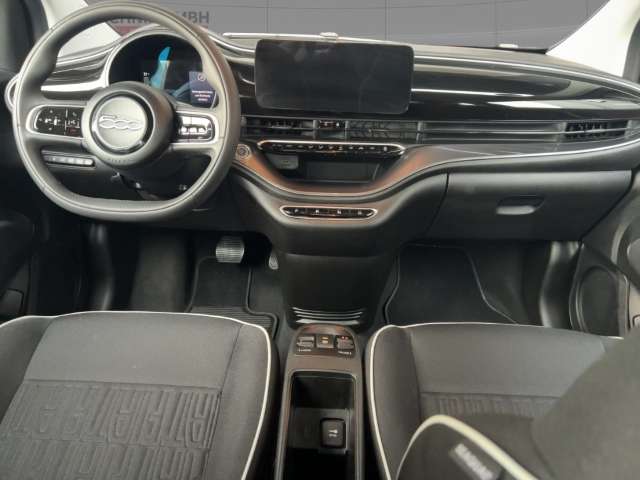 Fahrzeugbild eines Fiat 500