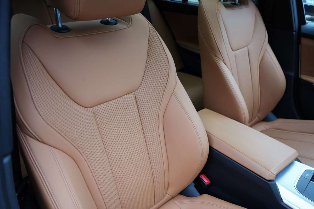 Fahrzeugbild eines BMW 3er-Reihe