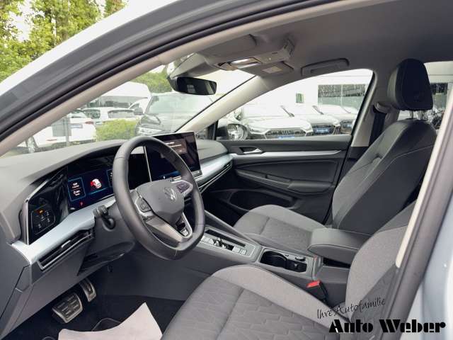 Fahrzeugbild eines Volkswagen Golf