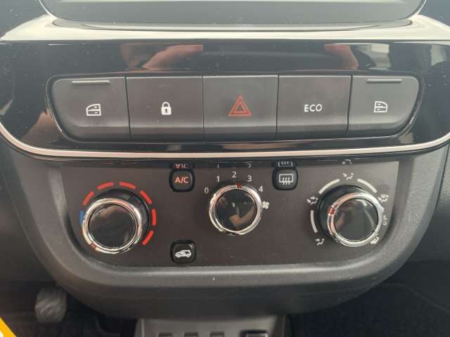 Fahrzeugbild eines Dacia Spring