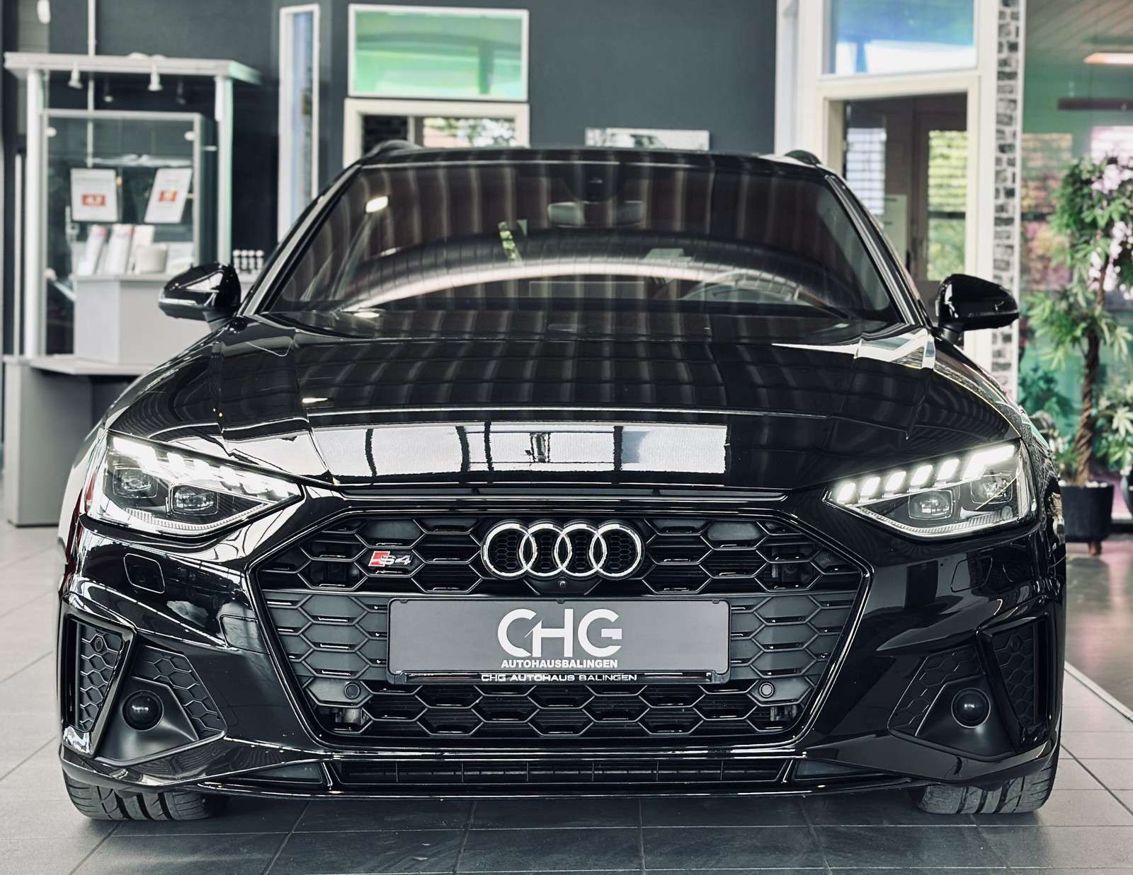 Fahrzeugbild eines Audi S4