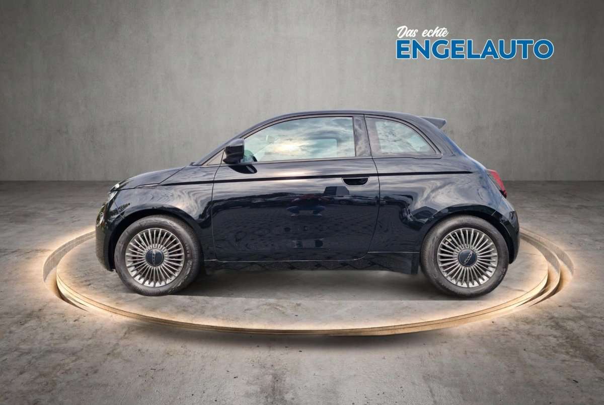 Fahrzeugbild eines Fiat 500