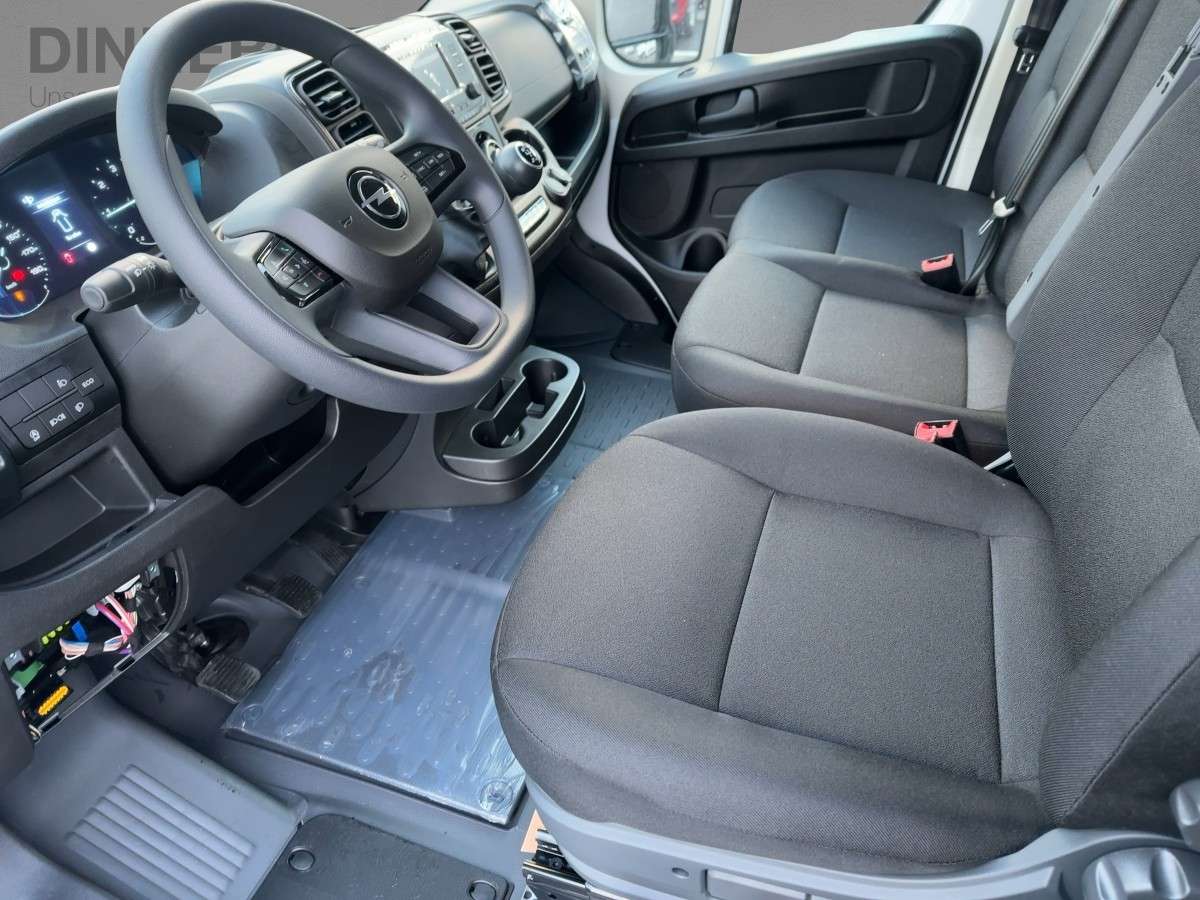 Fahrzeugbild eines Opel Movano