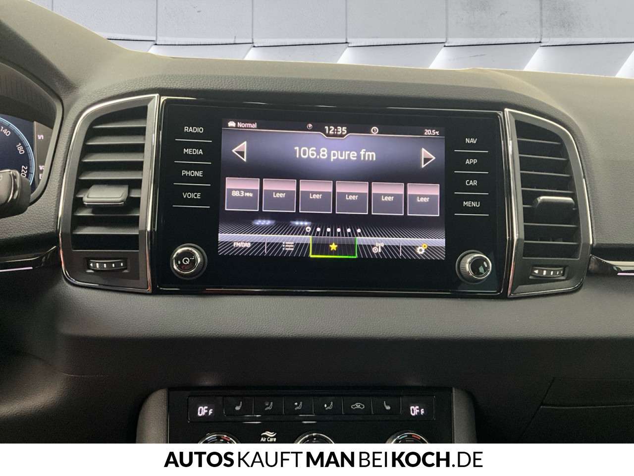 Fahrzeugbild eines Skoda Karoq