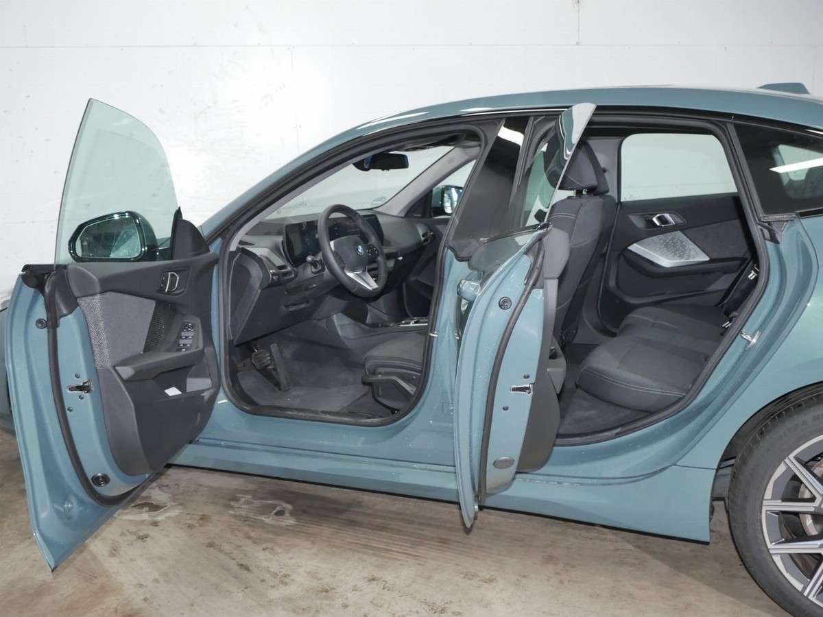 Fahrzeugbild eines BMW 2er-Reihe