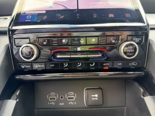 Fahrzeugbild eines Jeep Grand Cherokee