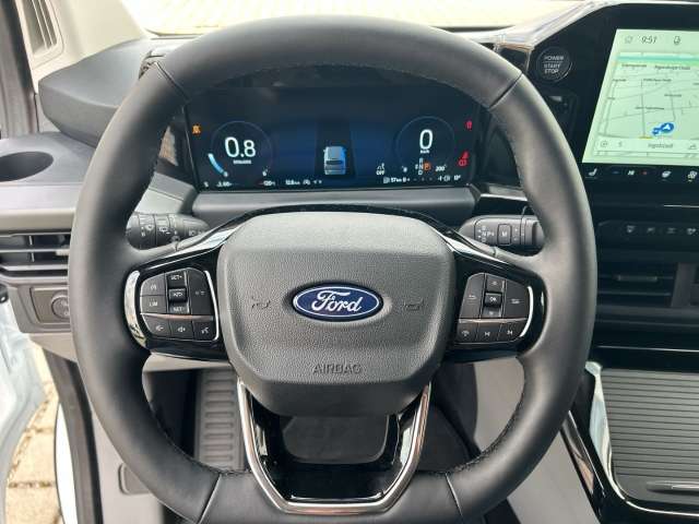 Fahrzeugbild eines Ford Tourneo Custom