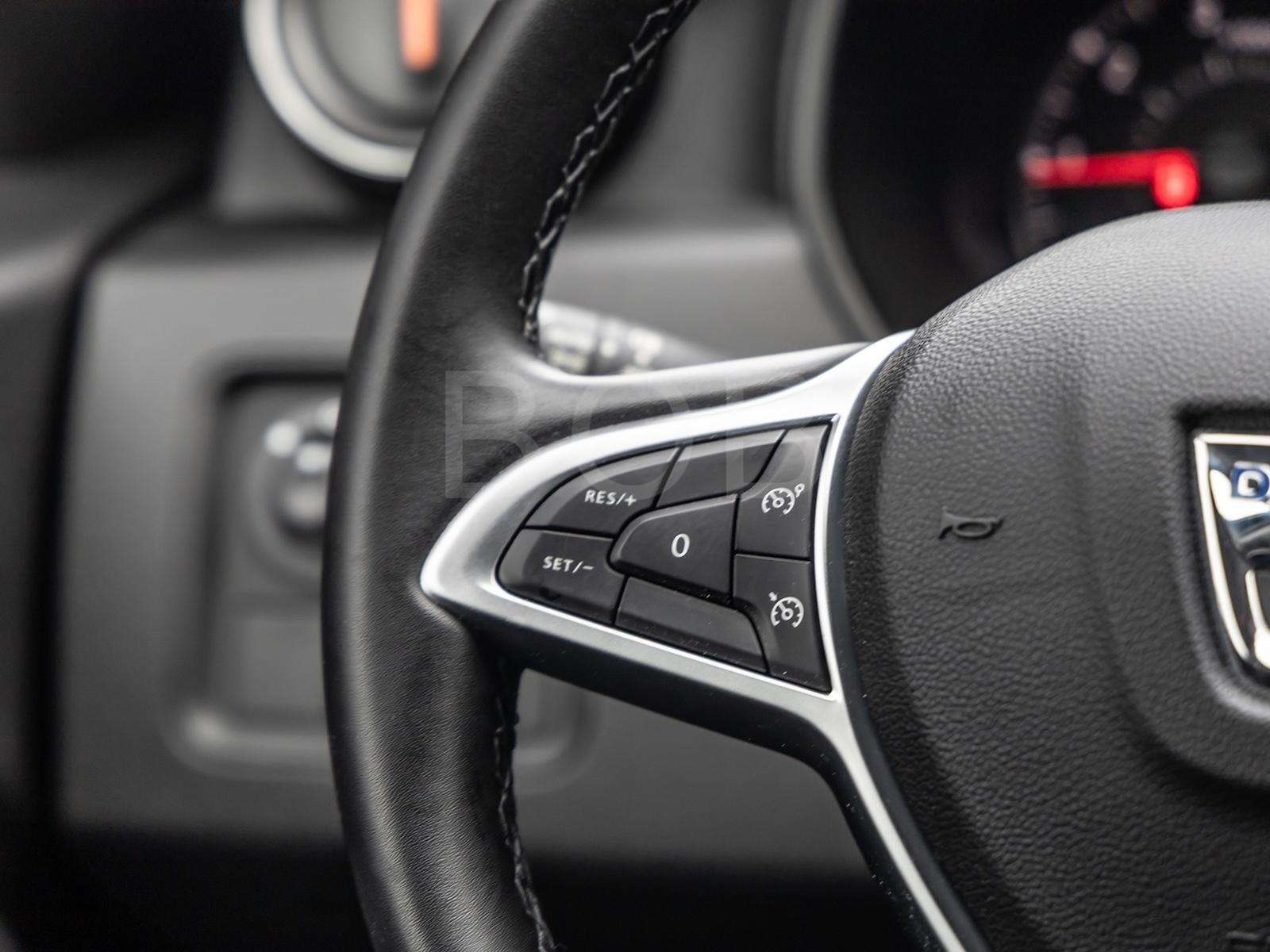 Fahrzeugbild eines Dacia Duster