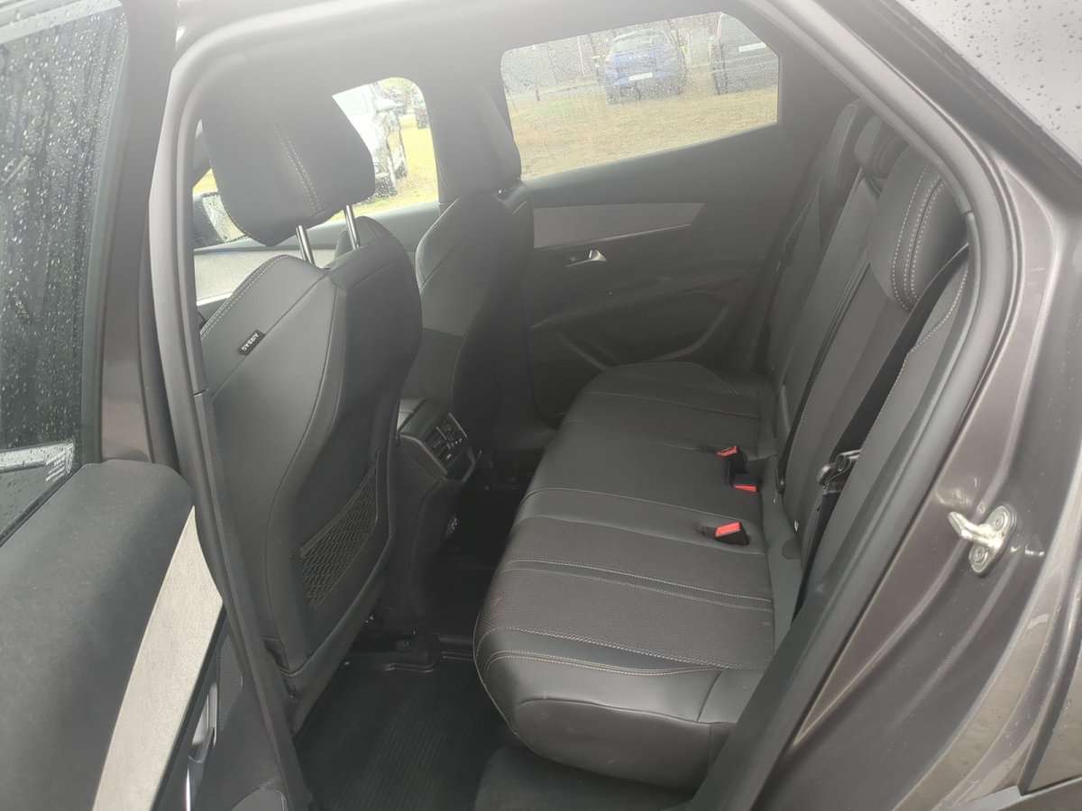 Fahrzeugbild eines Peugeot 3008