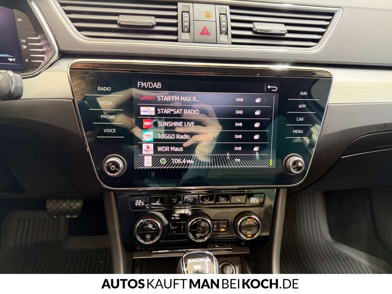 Fahrzeugbild eines Skoda Superb