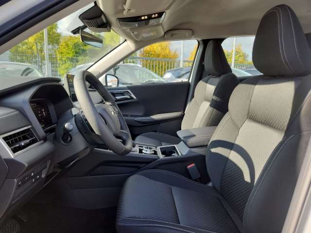 Fahrzeugbild eines Mitsubishi Outlander