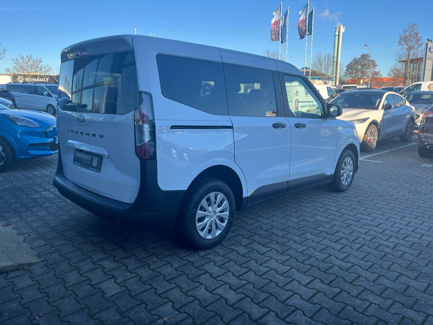 Fahrzeugbild eines Ford Tourneo Courier