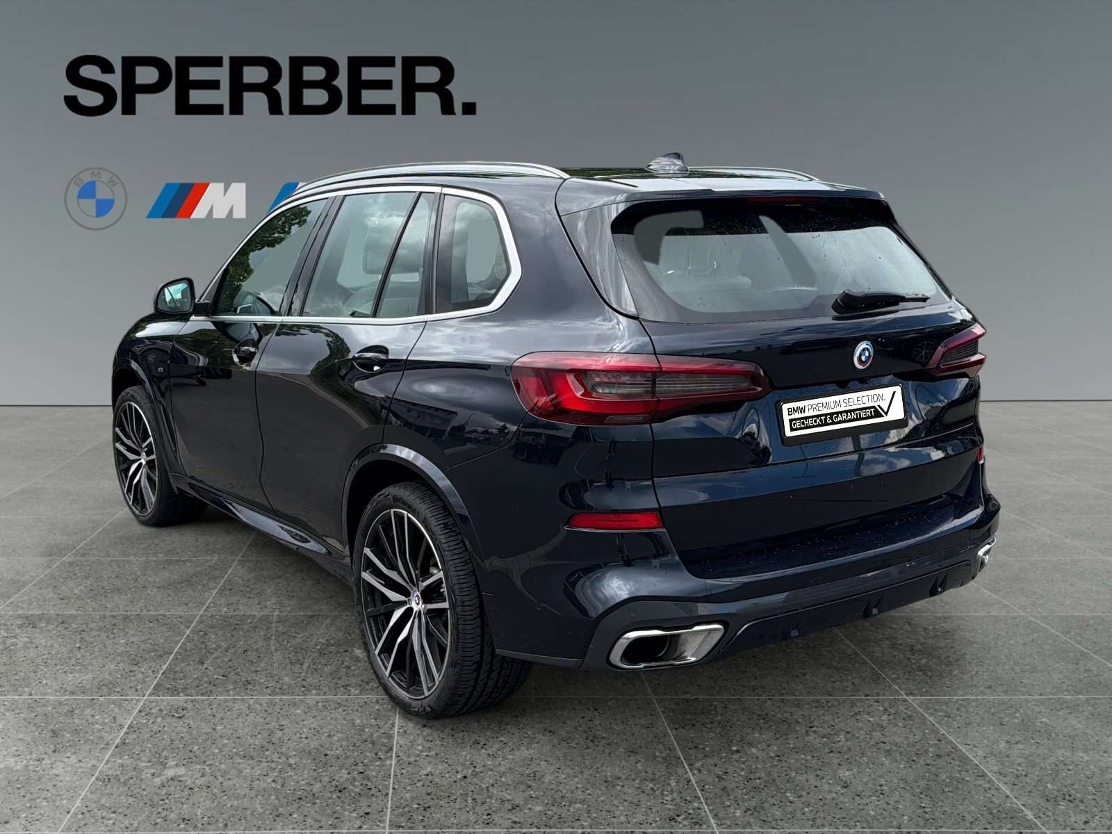 Fahrzeugbild eines BMW X5