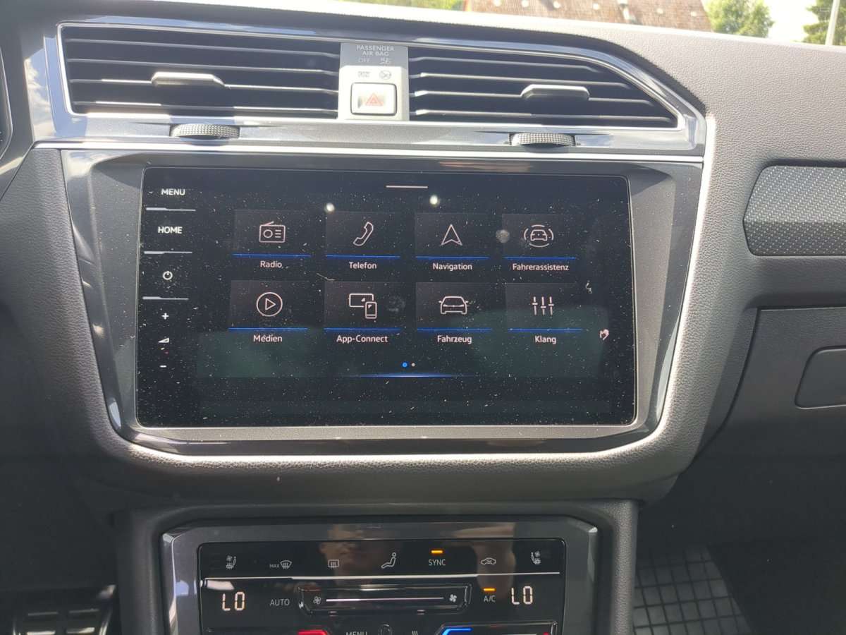 Fahrzeugbild eines Volkswagen Tiguan Allspace