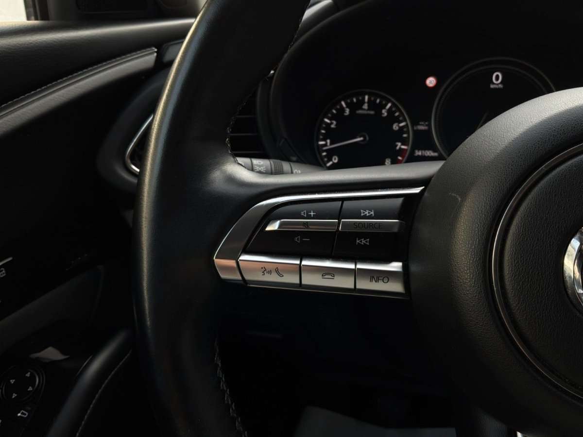 Fahrzeugbild eines Mazda CX-30