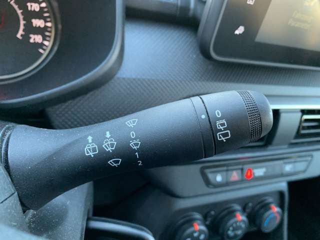 Fahrzeugbild eines Dacia Sandero