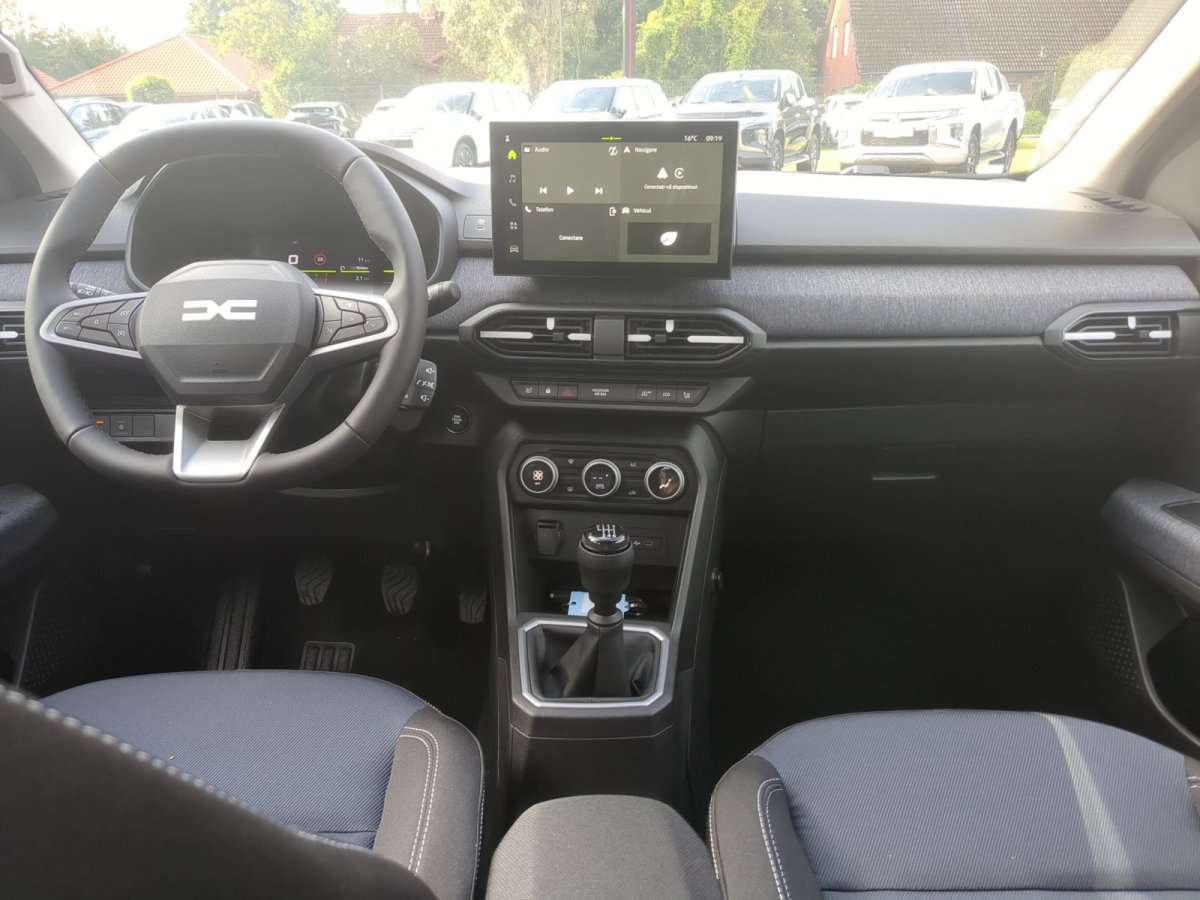 Fahrzeugbild eines Dacia Sandero