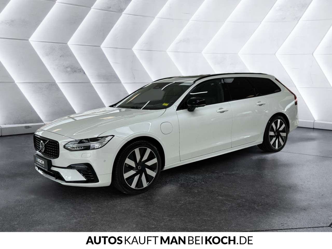 Fahrzeugbild eines Volvo V90
