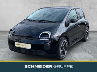 Schräge Frontansicht auf einen Renault Twingo , freigestellt