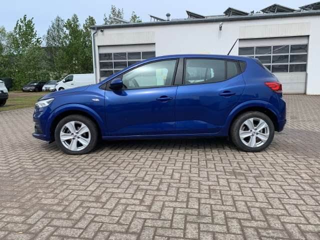 Fahrzeugbild eines Dacia Sandero