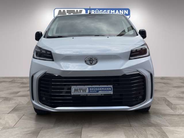 Fahrzeugbild eines Toyota Proace