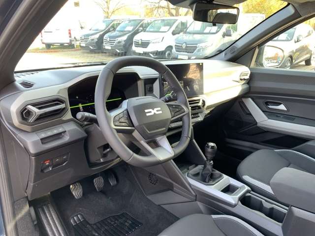 Fahrzeugbild eines Dacia Bigster