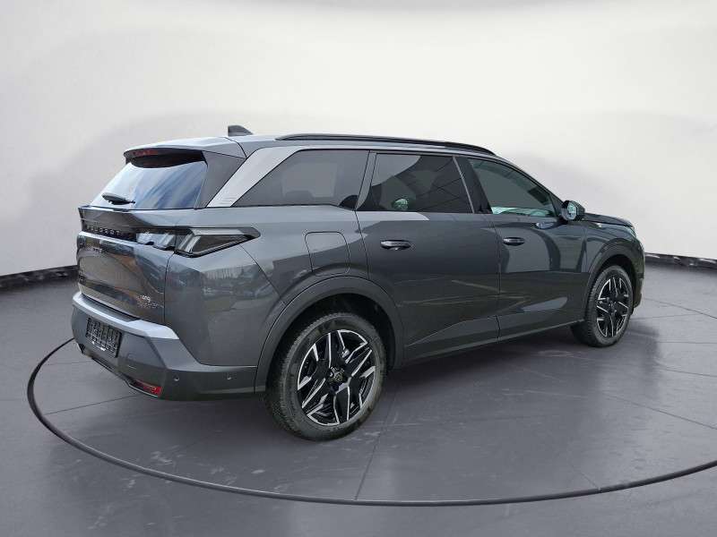 Fahrzeugbild eines Peugeot 5008