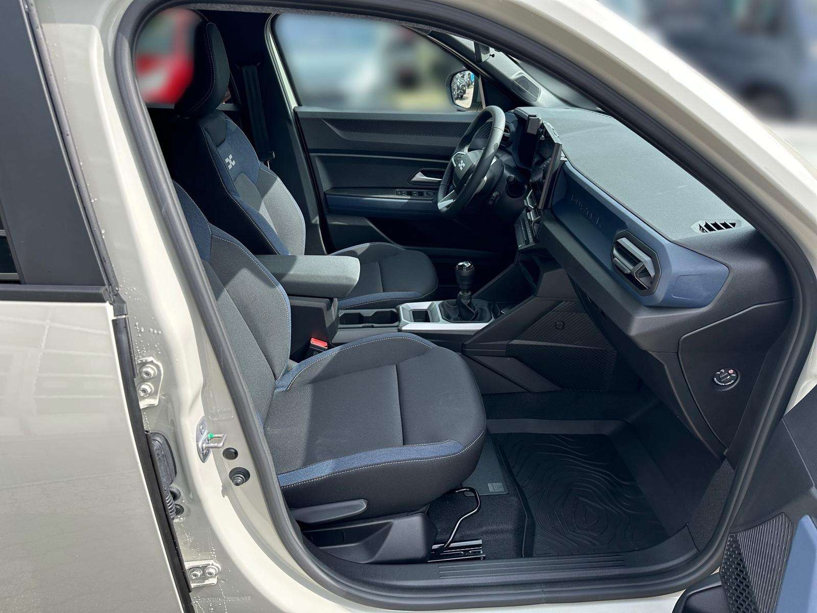 Fahrzeugbild eines Dacia Duster