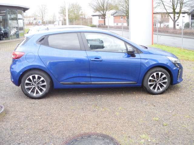 Fahrzeugbild eines Mitsubishi Colt