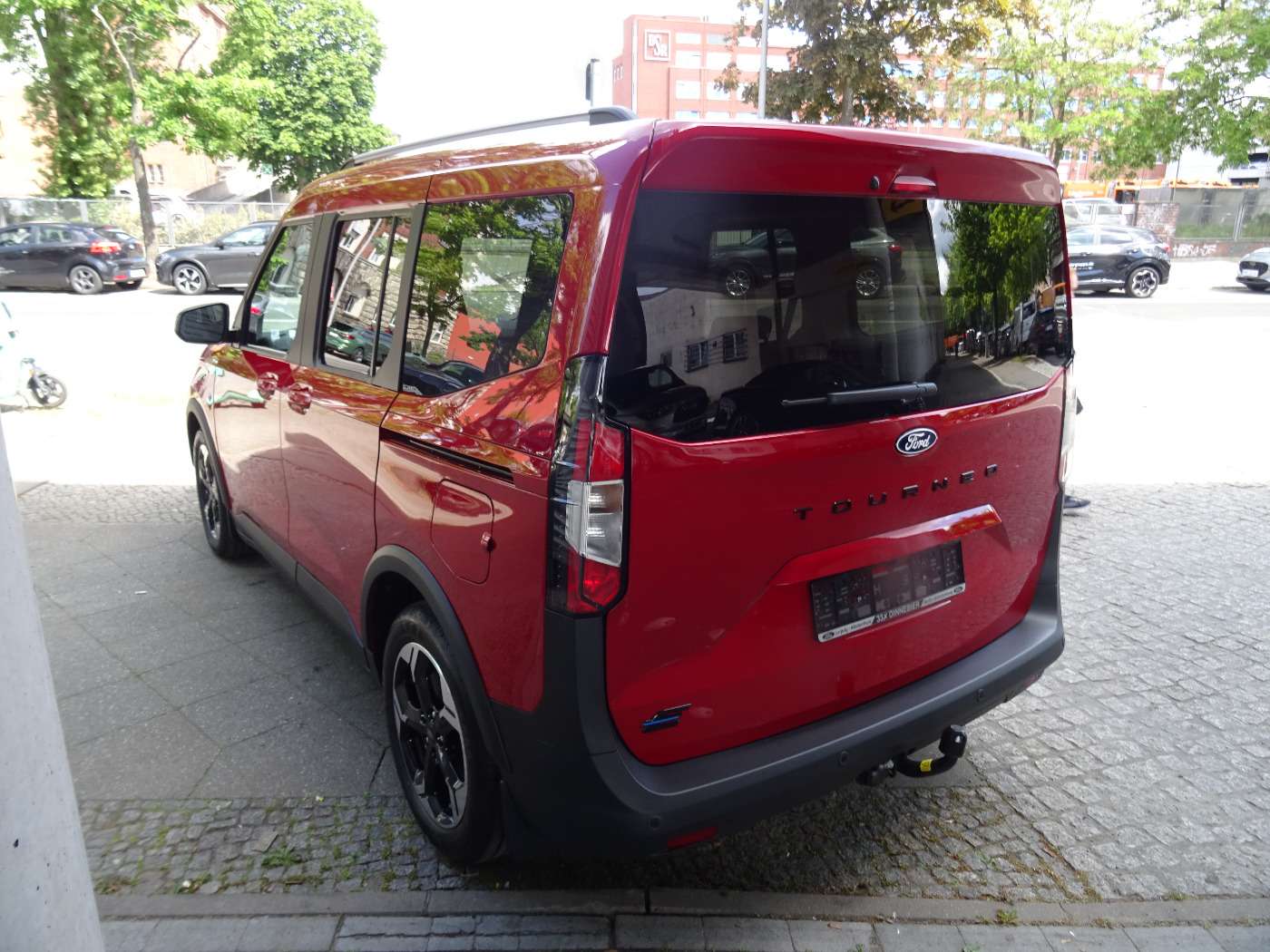 Fahrzeugbild eines Ford Tourneo Courier