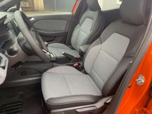 Fahrzeugbild eines Renault Clio