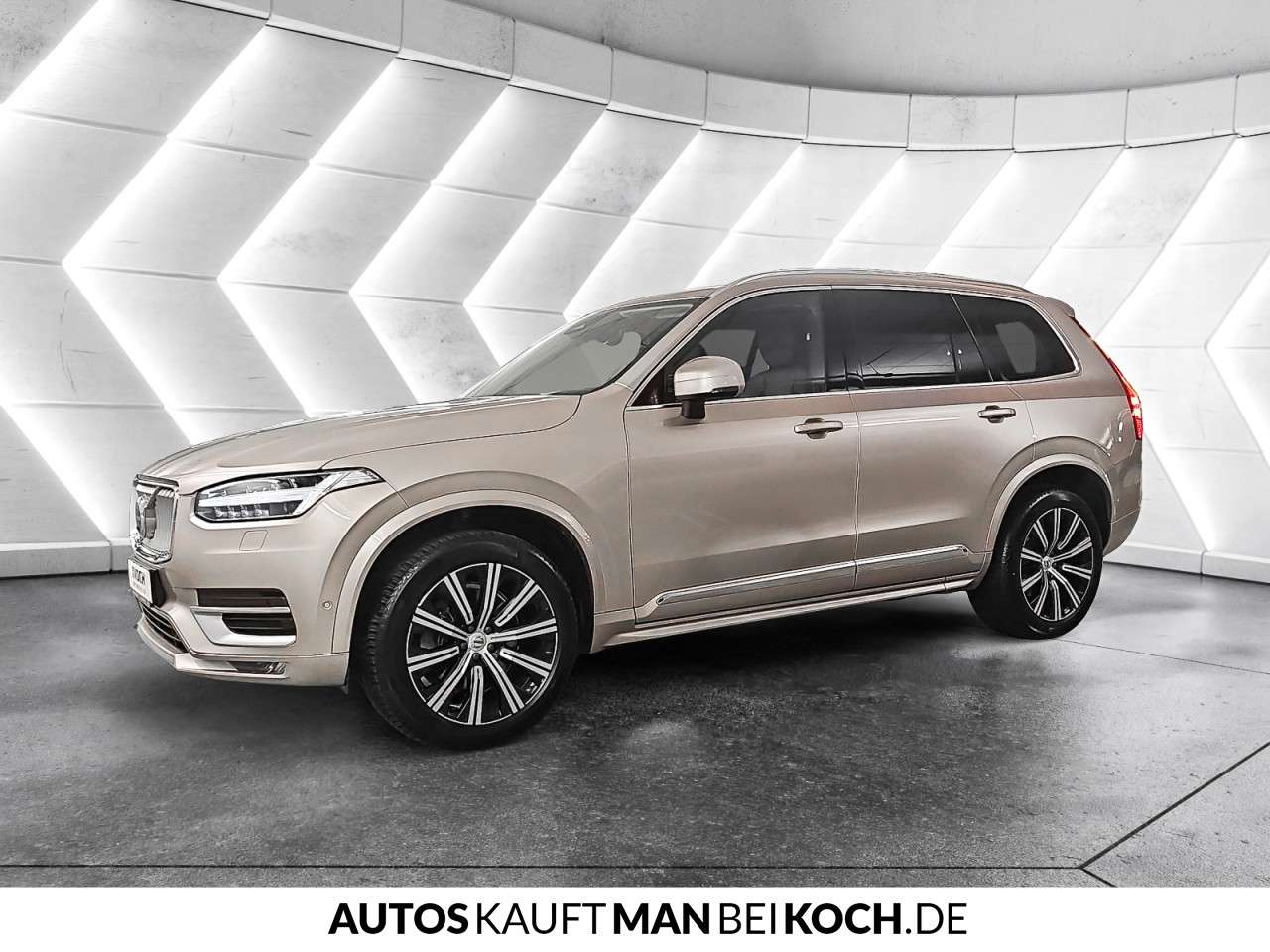Fahrzeugbild eines Volvo XC90