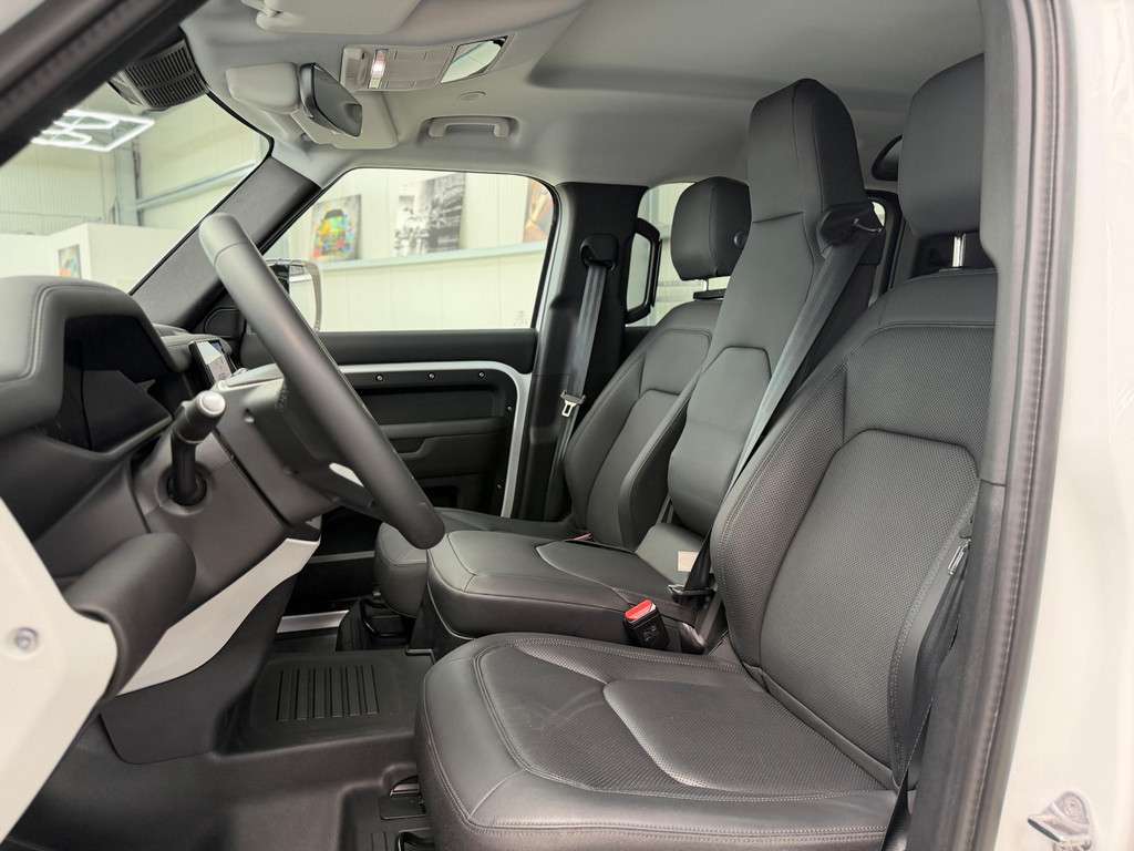 Fahrzeugbild eines Land Rover Defender