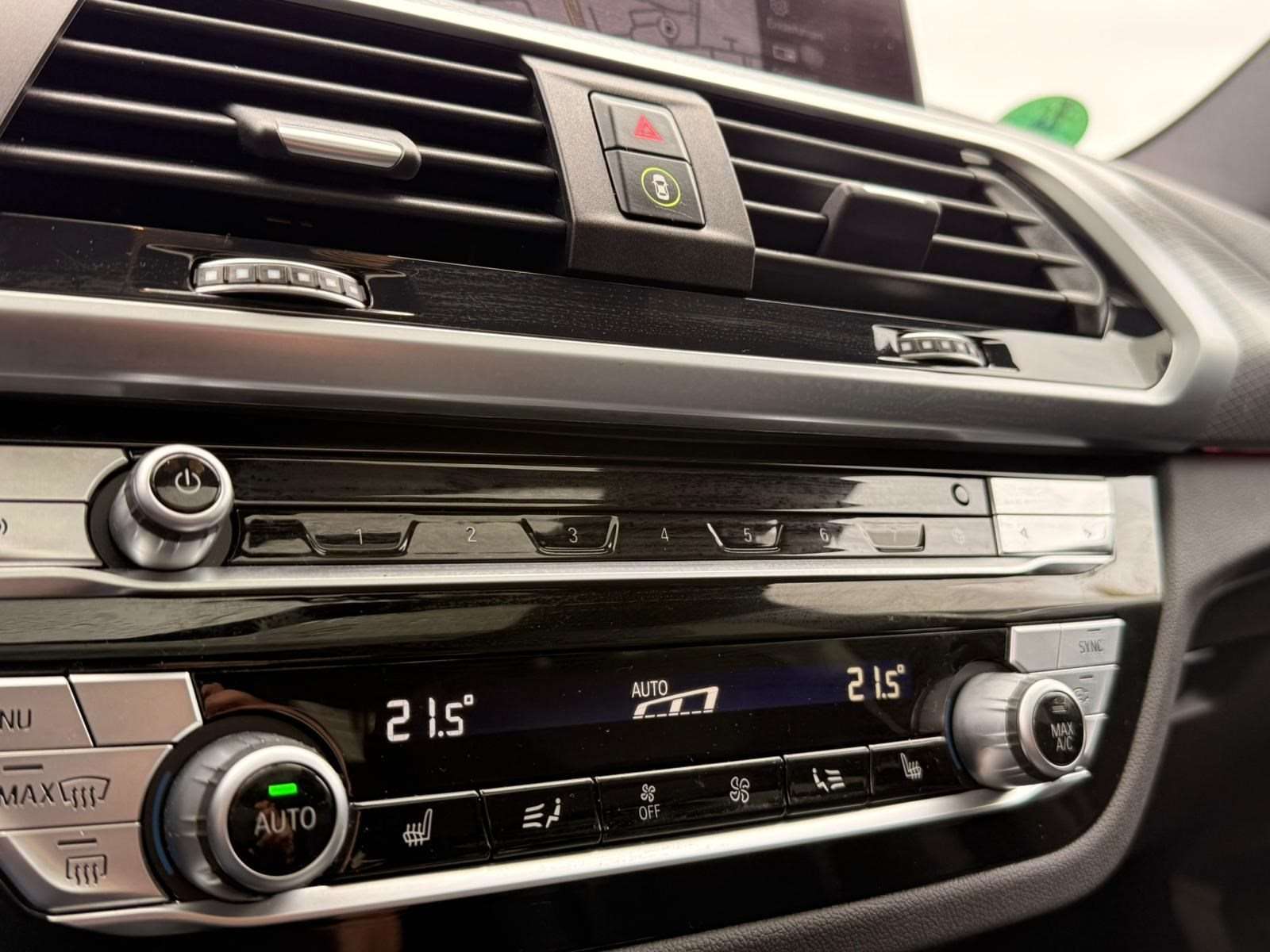 Fahrzeugbild eines BMW X3