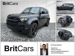 Schräge Frontansicht auf einen Land Rover Defender , freigestellt