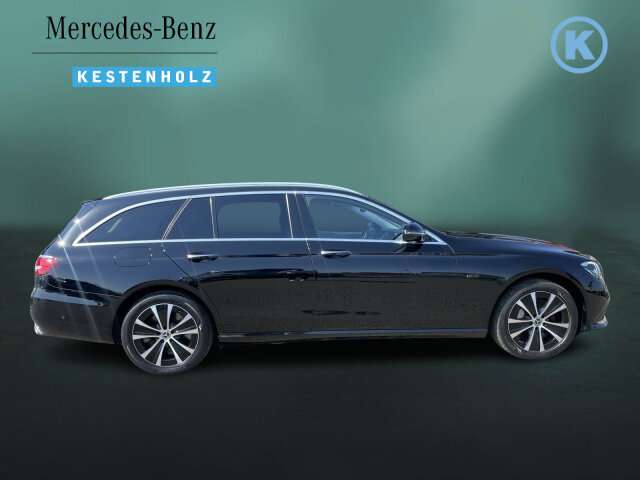 Fahrzeugbild eines Mercedes-Benz E-Klasse
