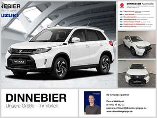 Schräge Frontansicht auf einen Suzuki Vitara , freigestellt